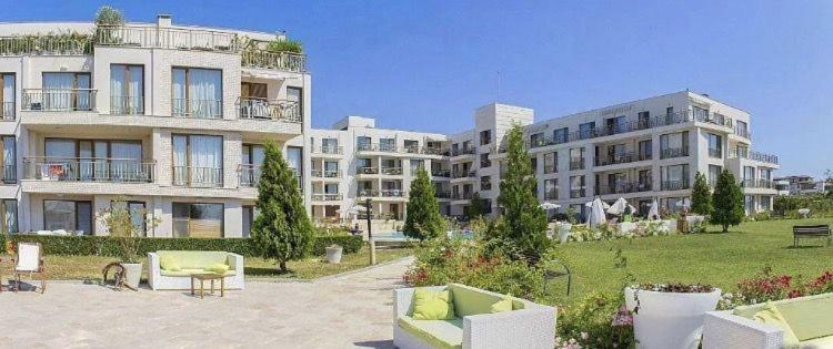 Studio In Diamond Beach Burgas ภายนอก รูปภาพ